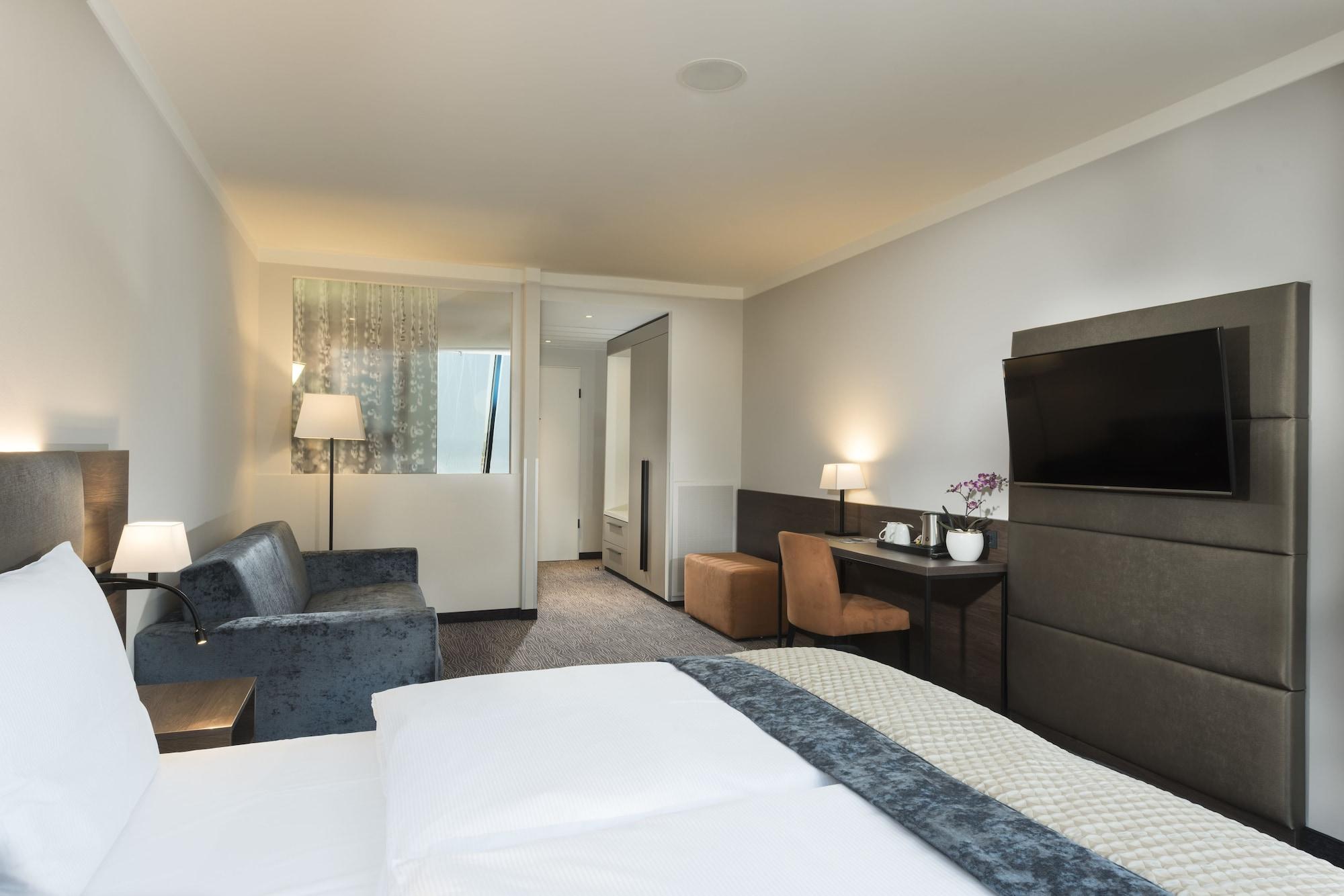 Excelsior Nürnberg Fürth, Bw Signature Collection 4* Fürth